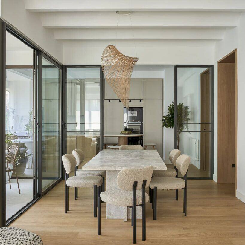 Mesa comedor Canto 7